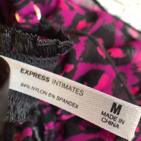 Express Intimates ruffled purple leopard bralette - Picture 6 of 8